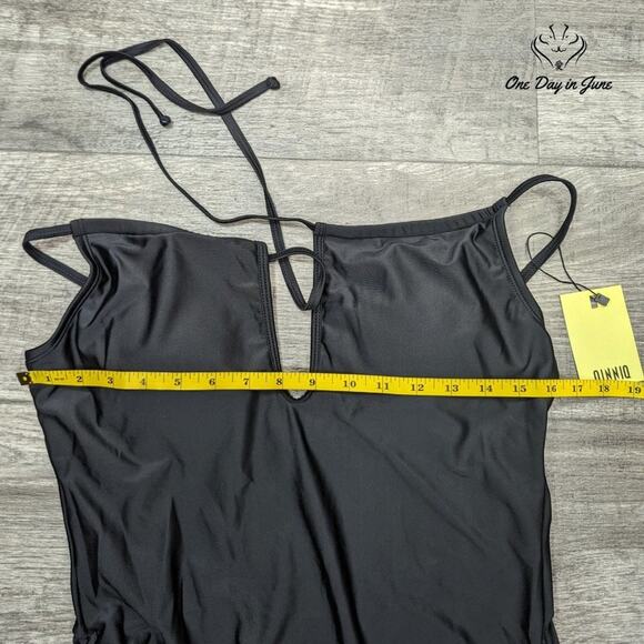 Qinniq V Neck Ruched One Piece Swimsuit Size L - Picture 3 of 5